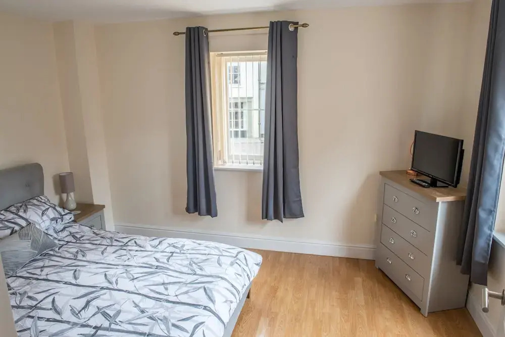 Toothbrush Apartments - 1 bed apartment