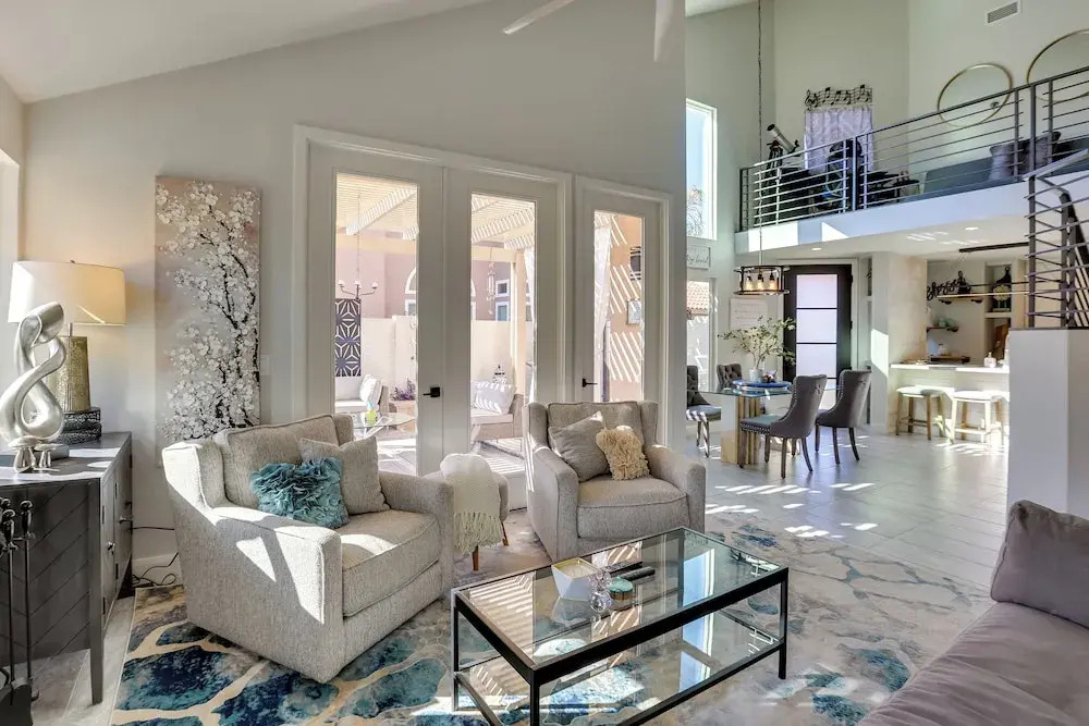 Luxe Home w Pool Access & Patios in Scottsdale