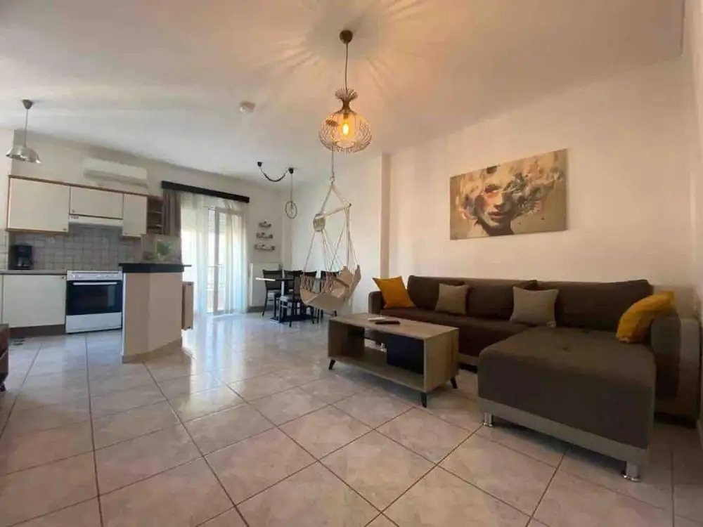 Well Designed 2 Bdr Apartment