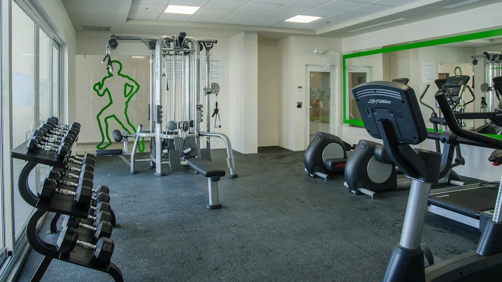 Holiday Inn Express and Suites Celaya
