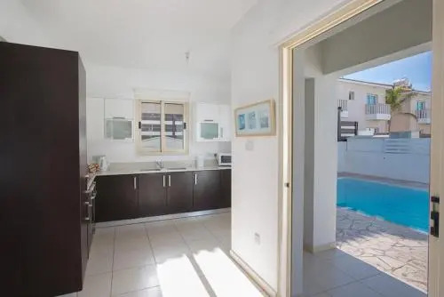 The Ultimate 5 Star Holiday Villa in Protaras with Private Pool And Close To the Beach, Protaras Villa 1292