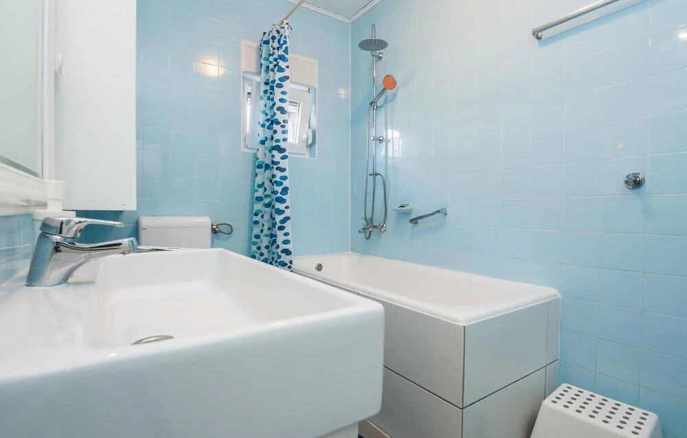 Beautiful Home in Zadar With 6 Bedrooms and Wifi