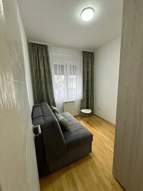 I&I 3 Bedrooms Apartment I