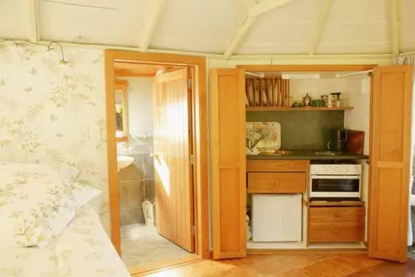 The Summerhouse, Ideal Akaroa location.