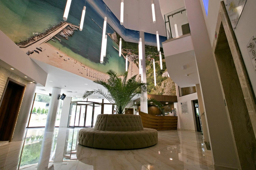 Royal Grand Hotel and Spa