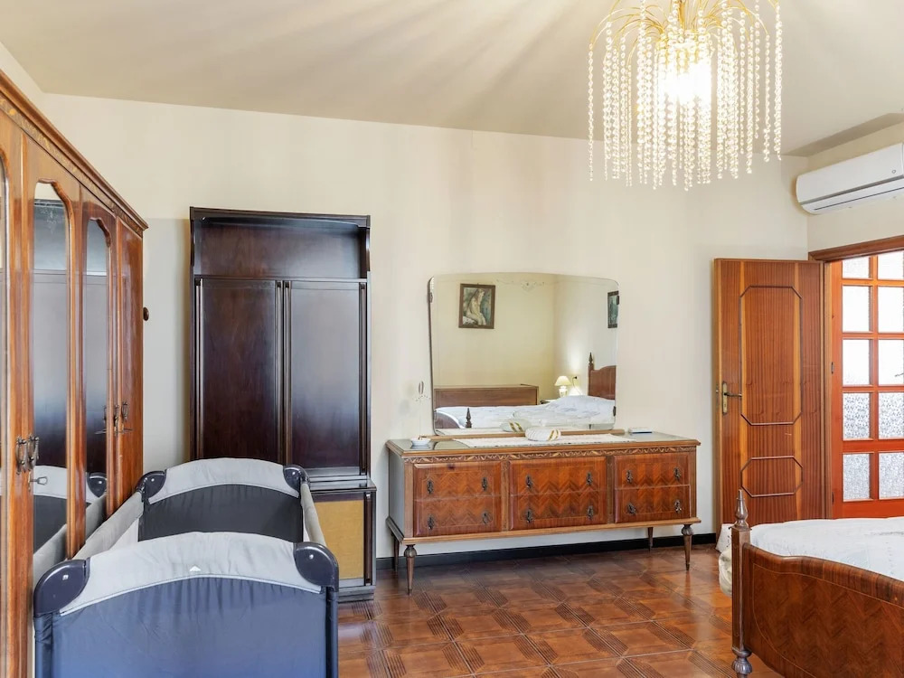 Spacious Apartment in Subbiano With Garden
