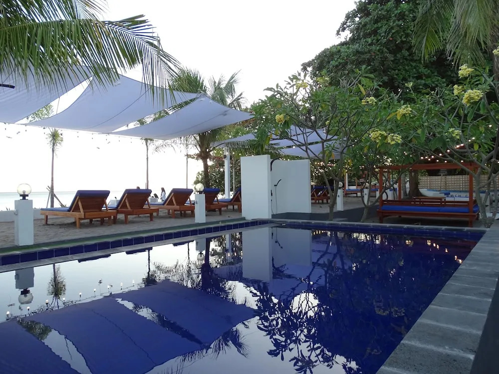 Beach Club Lombok by Bale Solah