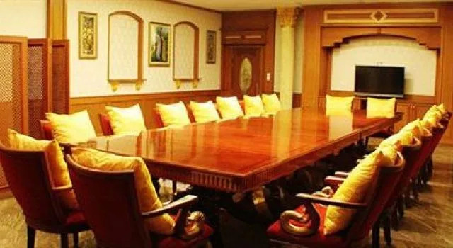Oruseeey Hotel