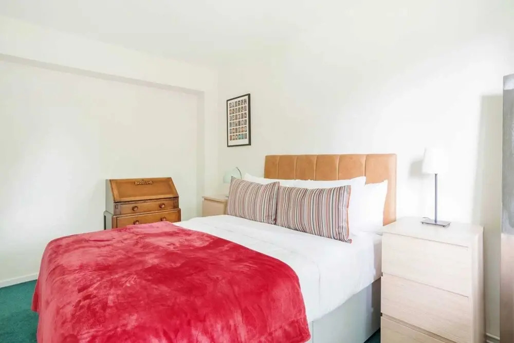 Modern 2 Bedroom Apartment in Stockwell