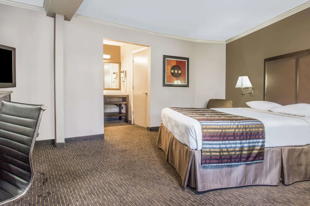 Signature Inn Mountain View