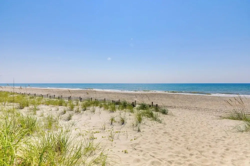 Emerald Isle Vacation Rental, Walk to Beach!