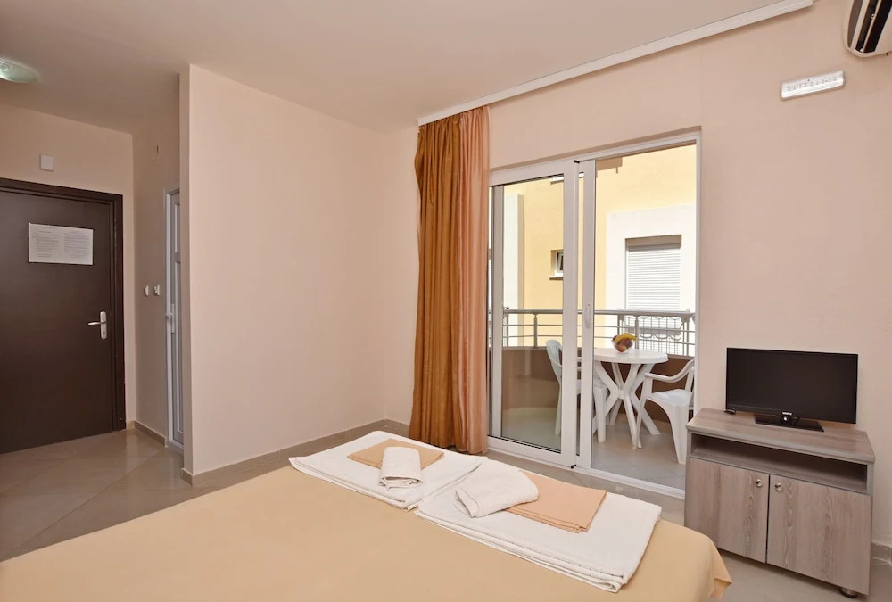 Apartment Tomba