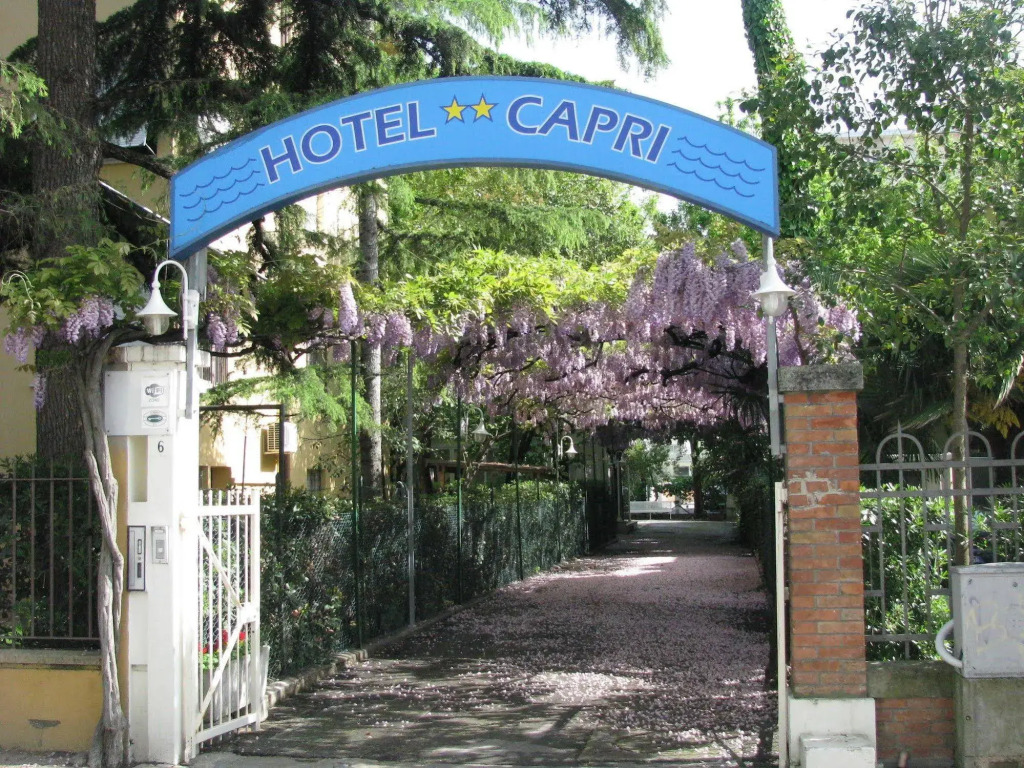 Hotel Capri