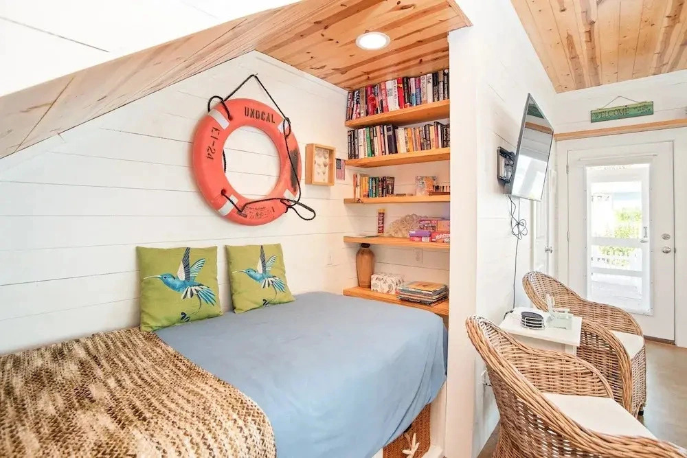 Bach Porch - Beach Gear Credit Included! 2 Shared Heated Pools