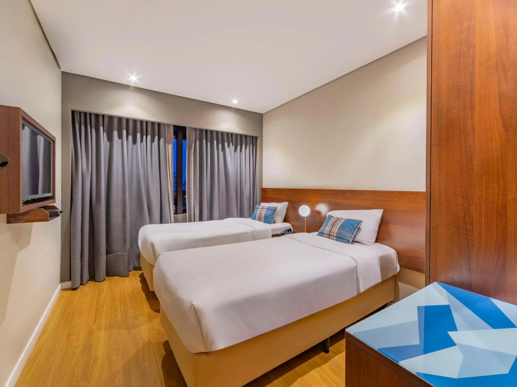 Mercure Curitiba Golden