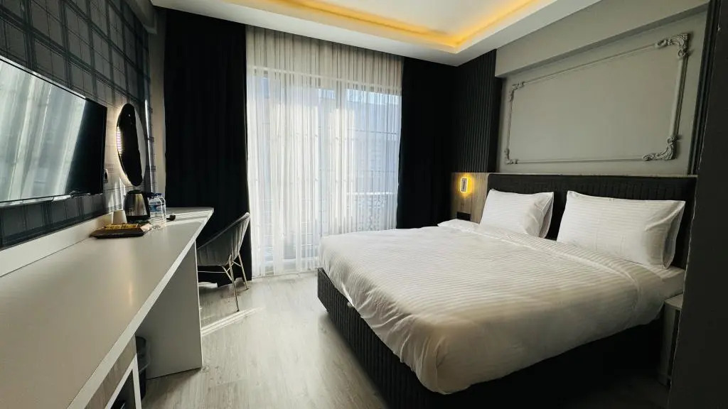 El Baboos Hotel