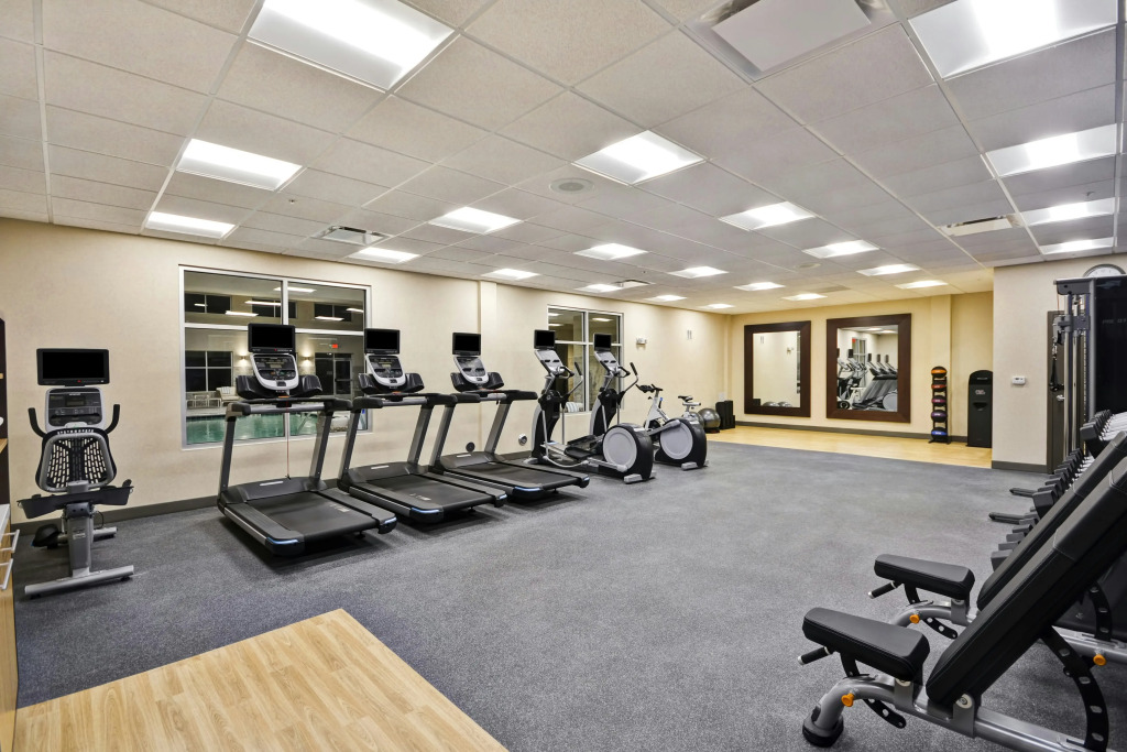 Homewood Suites By Hilton Warren Detroit