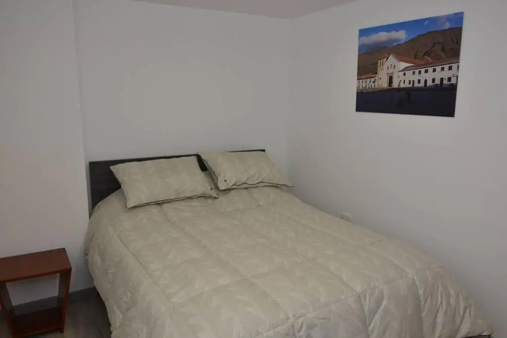 Hermoso apartamento en Paipa con vista al lago Sochagota.