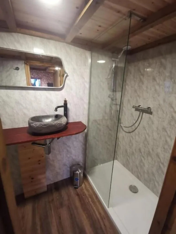Tiny House-Hot Tub-St Clears-Pembrokeshire-Tenby