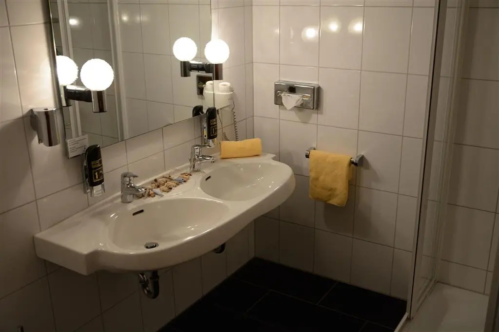 AVALON Hotelpark Königshof