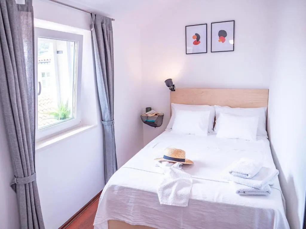 Pinna Apartments Hvar