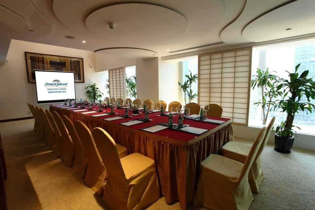 Cyts Greentree Eastern International Hotel