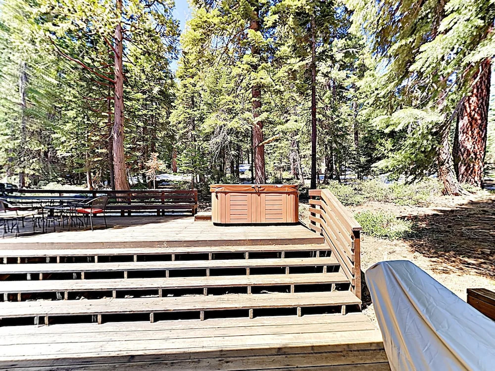 930 Tahoe City - 3 Br Home