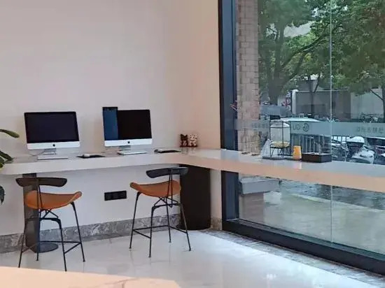 Su Shi Light Luxury Hotel (Shanghai Wujiaochang Fudan University Branch)