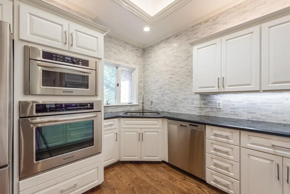 The Authentic Brickwood Retreat 4 Bedroom Home