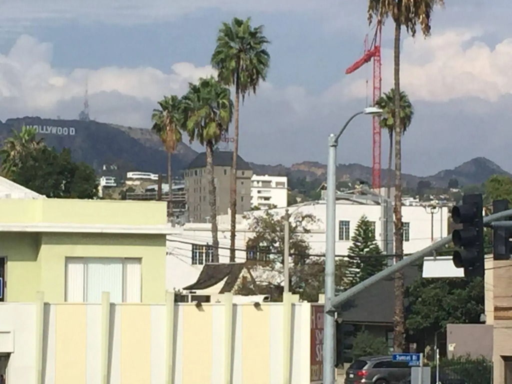 Hollywood Guest Inn