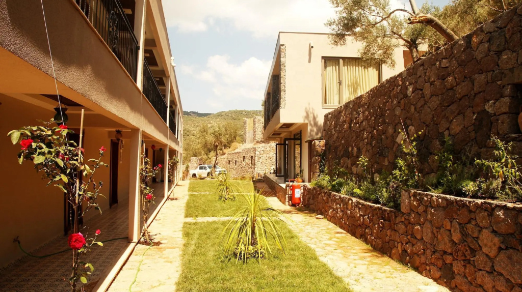Assos Longevity Hotel