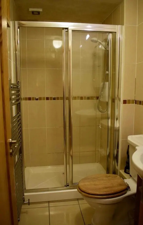 1 Bedroom Apartment In Ballsbridge