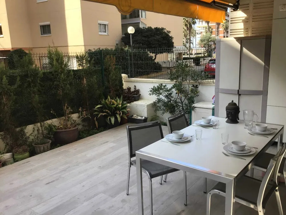 UHC Mar y Luz Apartments