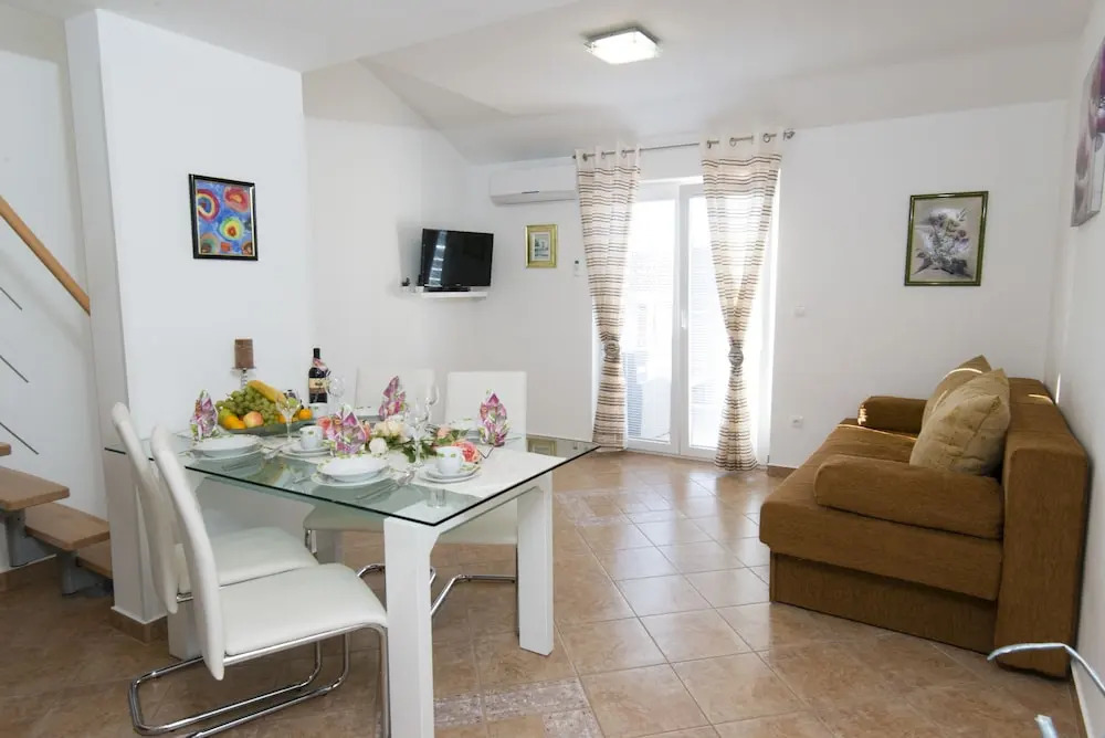 Apartments Villa Nona