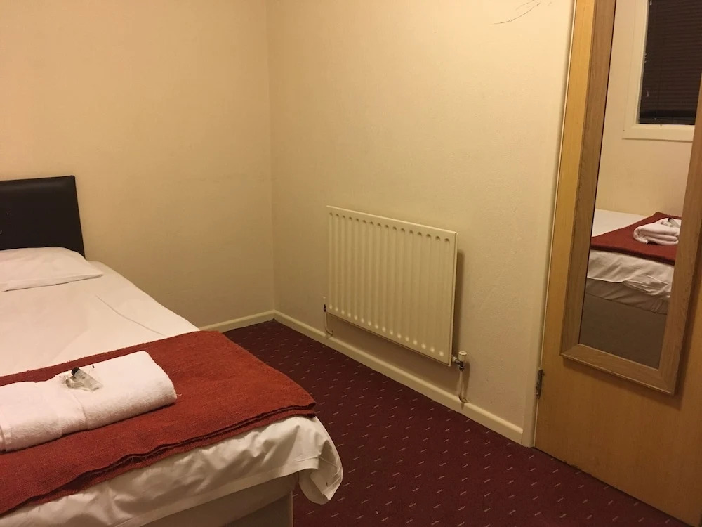 The Little Northern Hotel at the Millstone