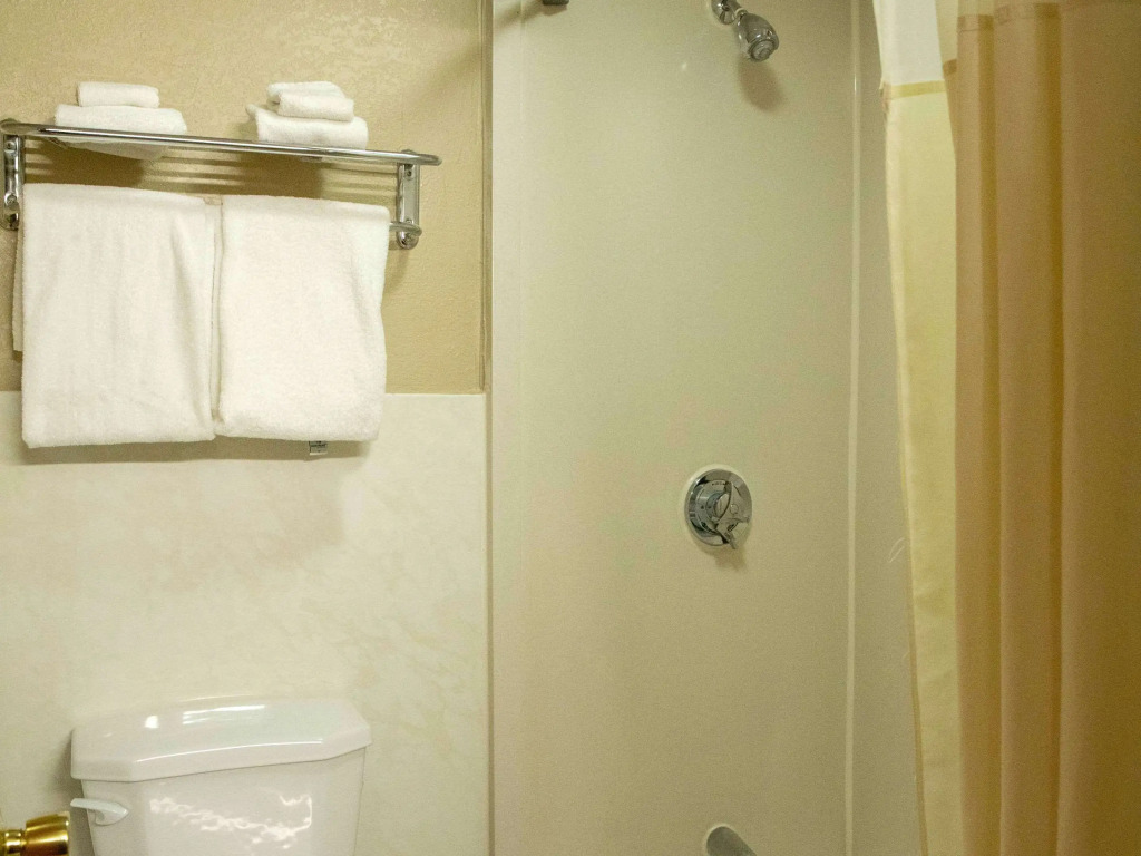 Quality Inn Raynham - Taunton