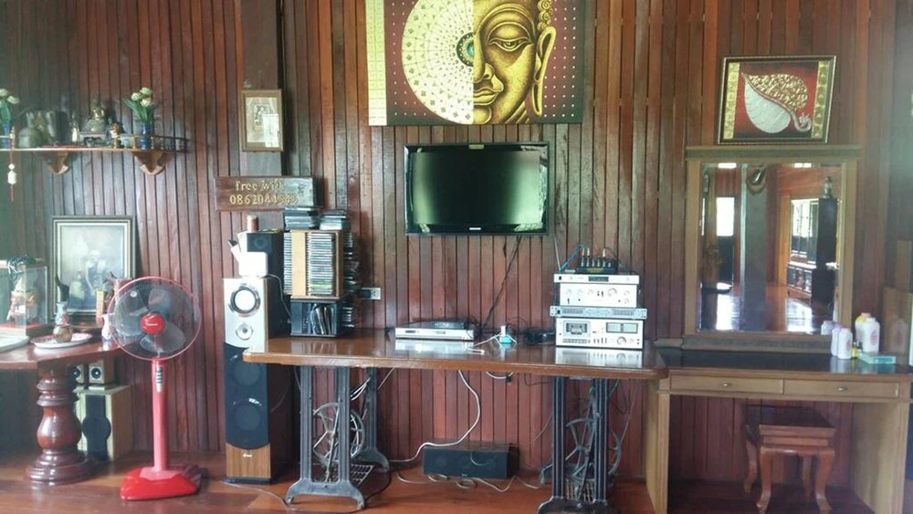 Baan Kaset Bandit