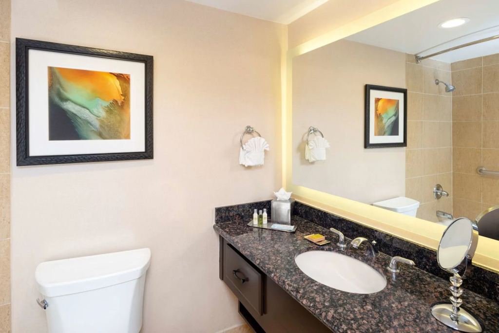 DoubleTree by Hilton San Bernardino