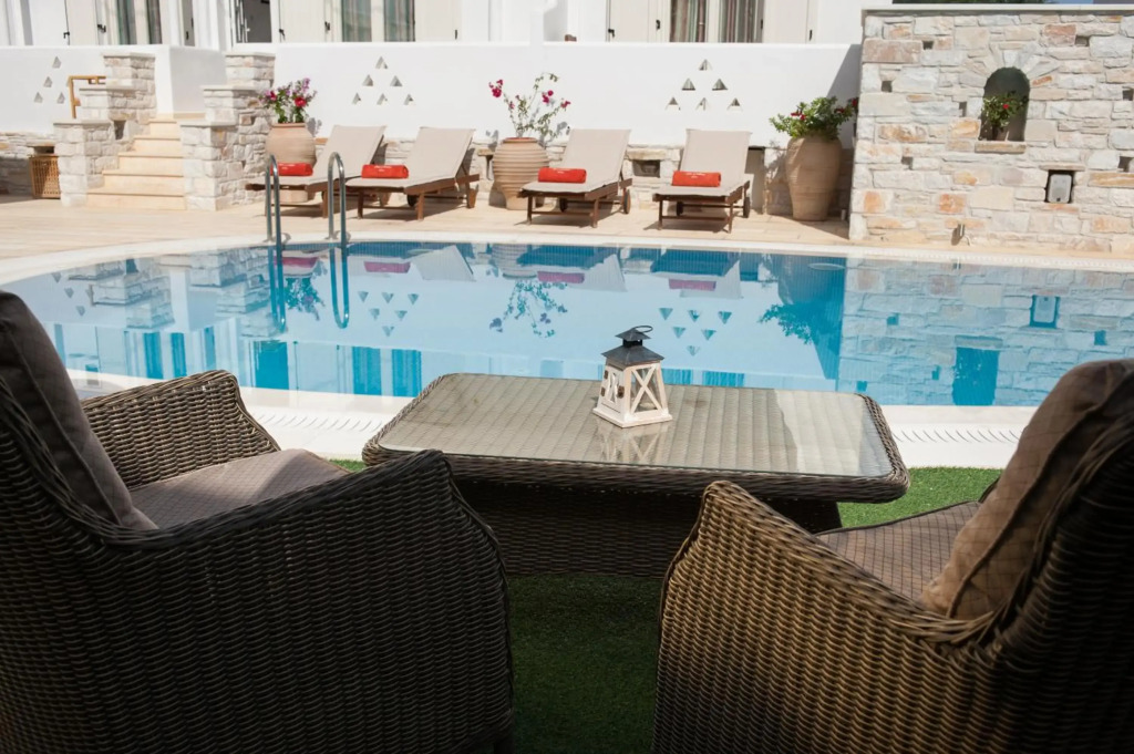 Anna Platanou Hotel