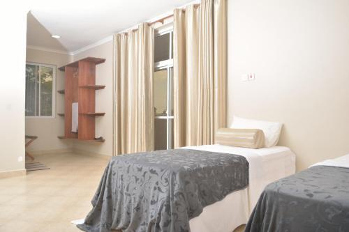 Triniti Airport Hotel