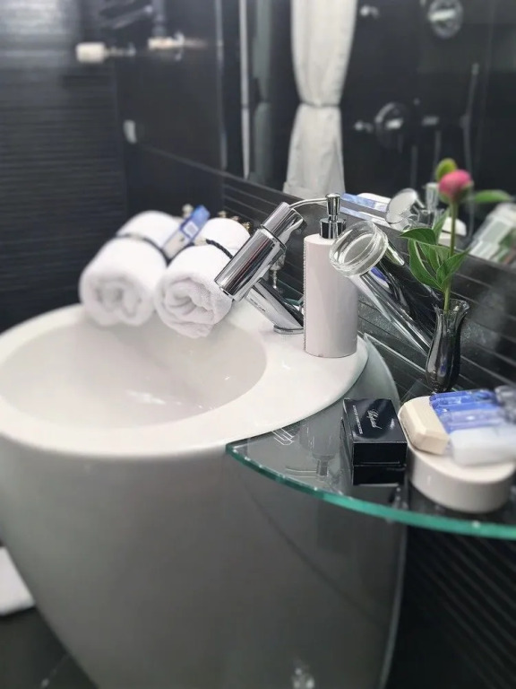 MONDRIAN Luxury Suites & Apartments Krakow Old Town