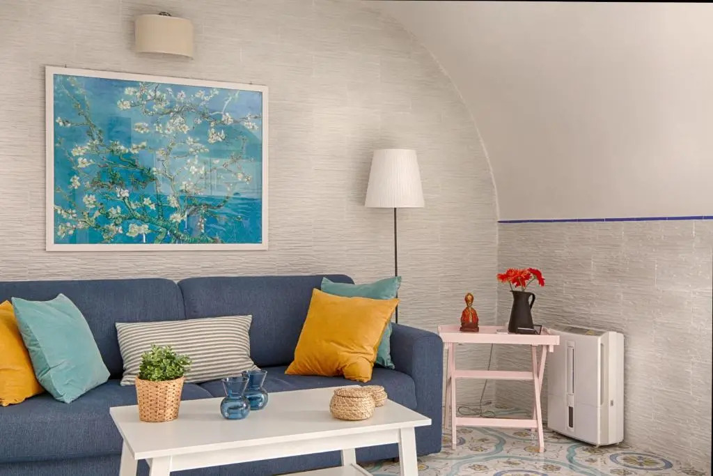 Lovely apartment near via dei Mille - Chiaia area
