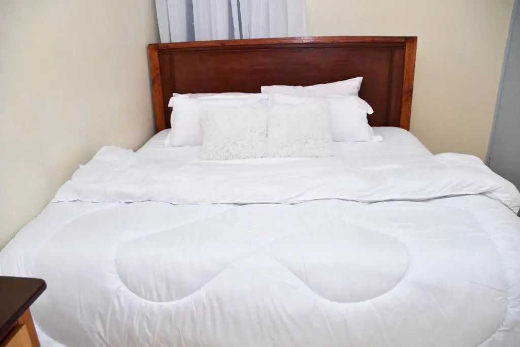 Superstaycation !! A fully furnished one bedroom house at TRM Drive