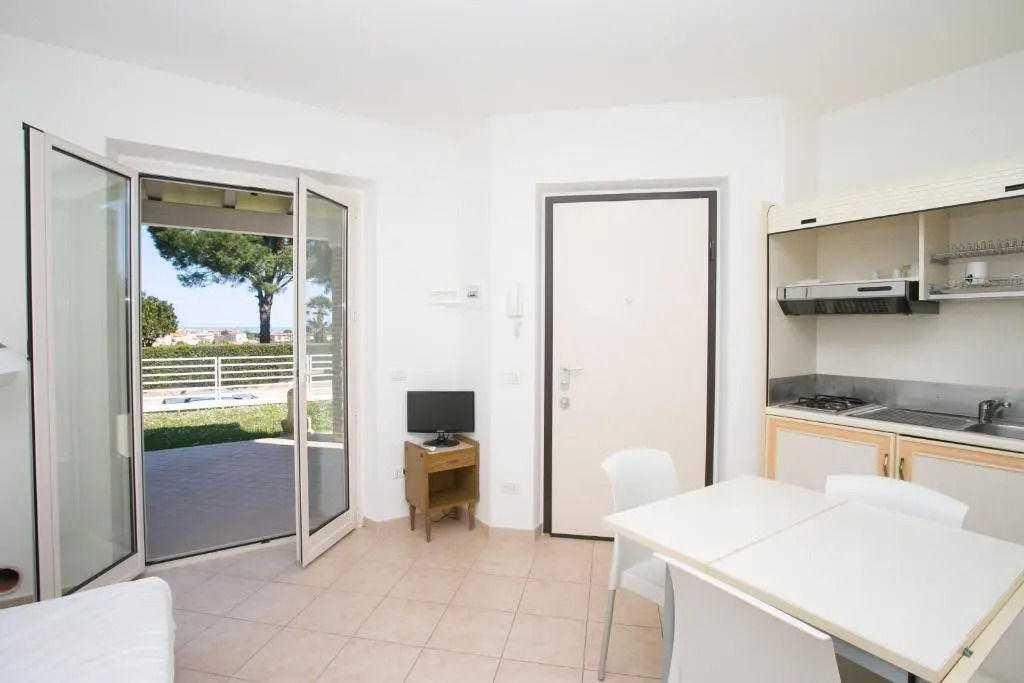 M10 - Marcelli, nuovissimo bilocale con giardino