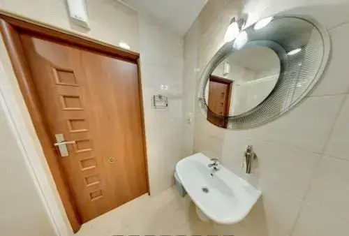 Hotelik B&B Pod Dębami