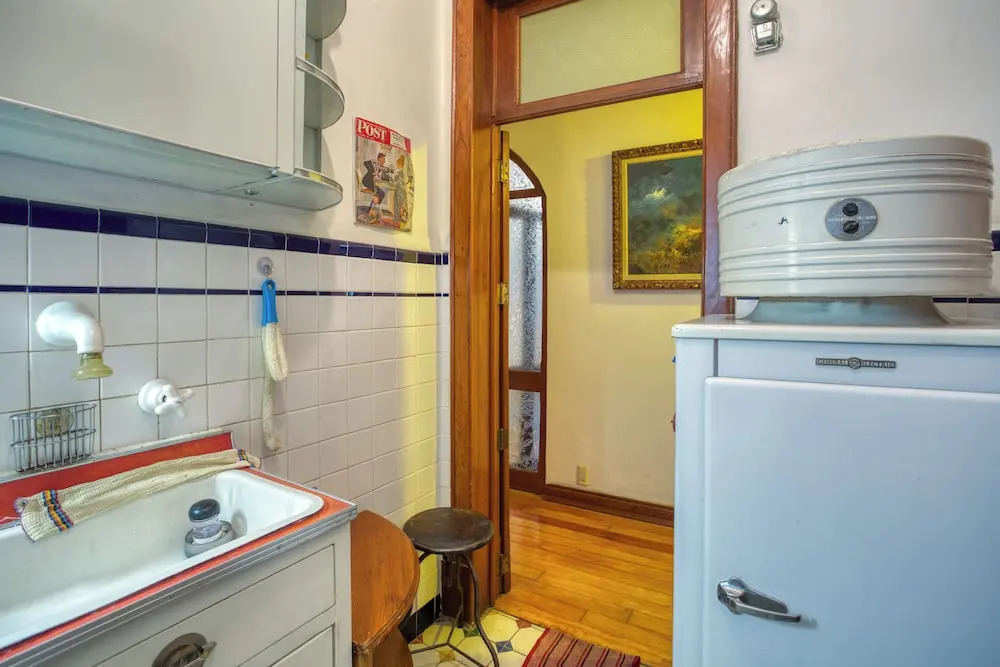 Deco Housing Luxury Rentals in Roma Norte