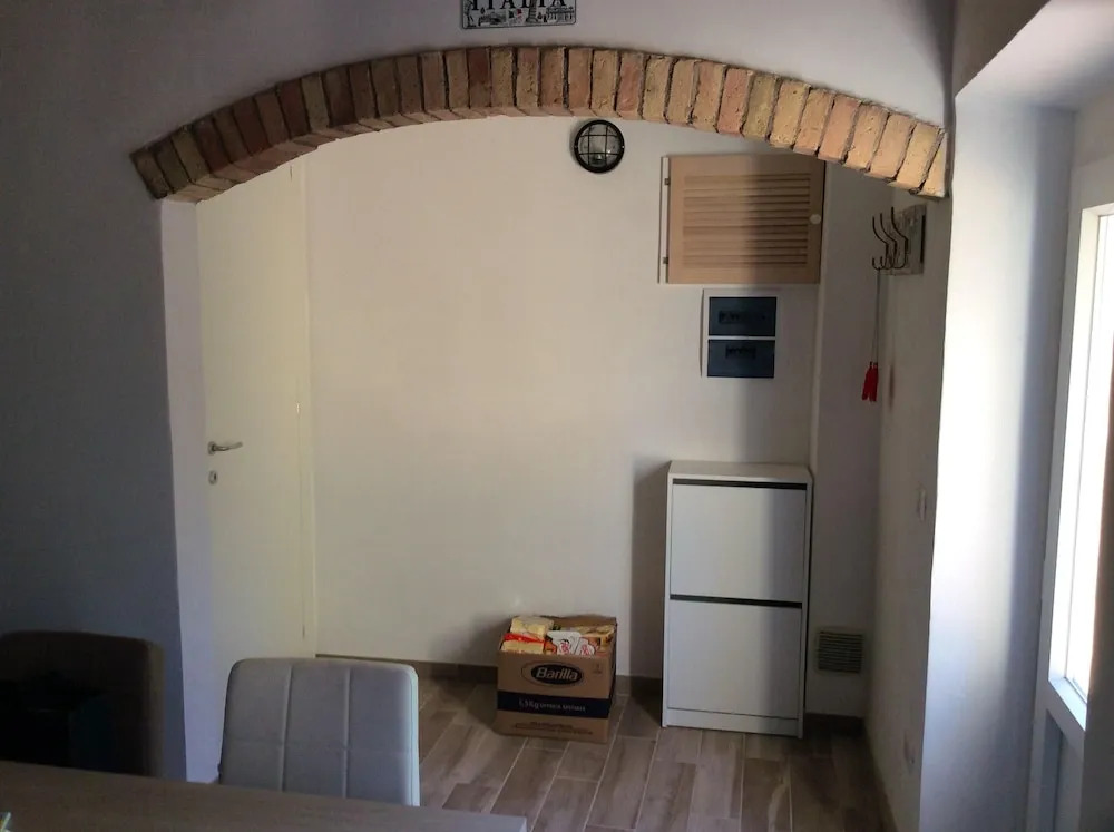 House With 2 Bedrooms in Sassofortino, With Enclosed Garden Near the Beach