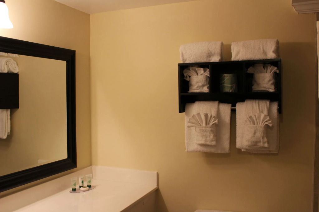Garden City Inn