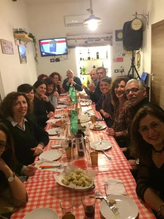 Na tazzulel e cafe