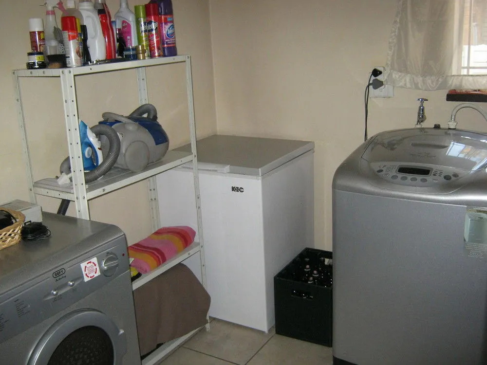 Terrylin Guesthouse and Backpackers Hostel